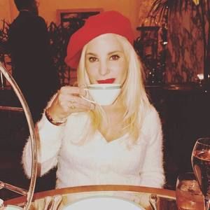 Meet your Posher, Claire